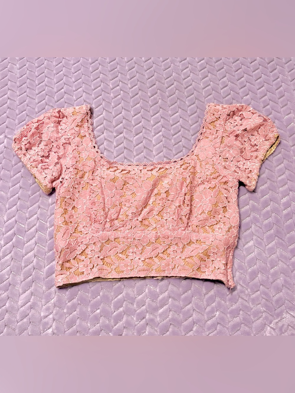 Pink Floral Lace Short Sleeve Crop Top